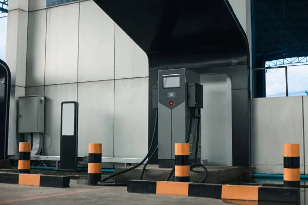 solar panel EV charging hub